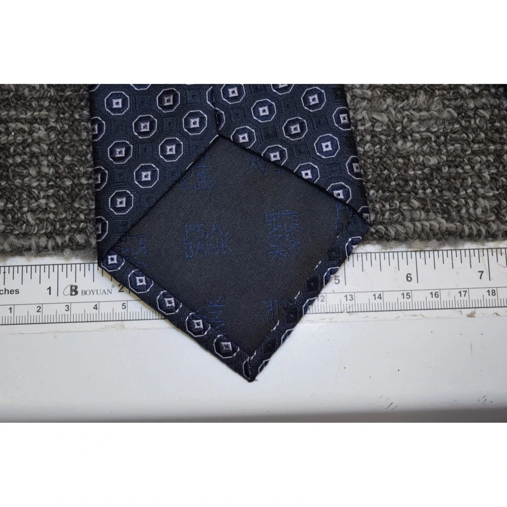 Jos A Bank Men's Silk Neck Tie Dark Blue Geometric Circles 57